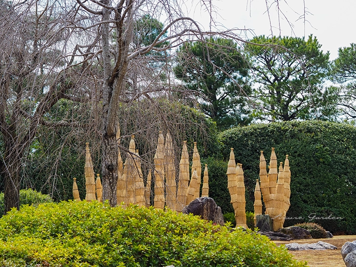 藁囲いの風景