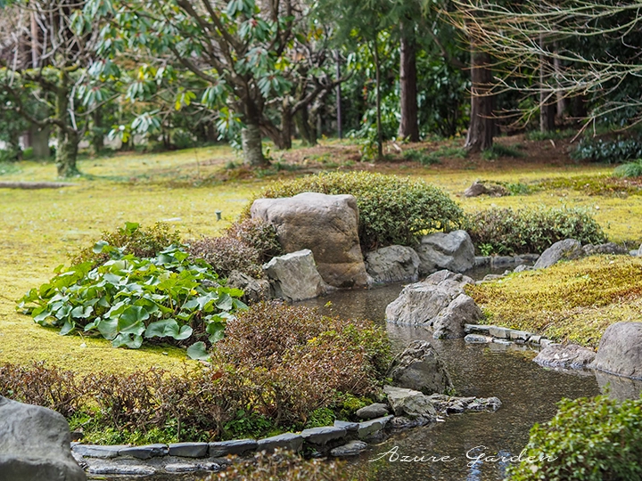 曲水の宴が行われる平安の庭